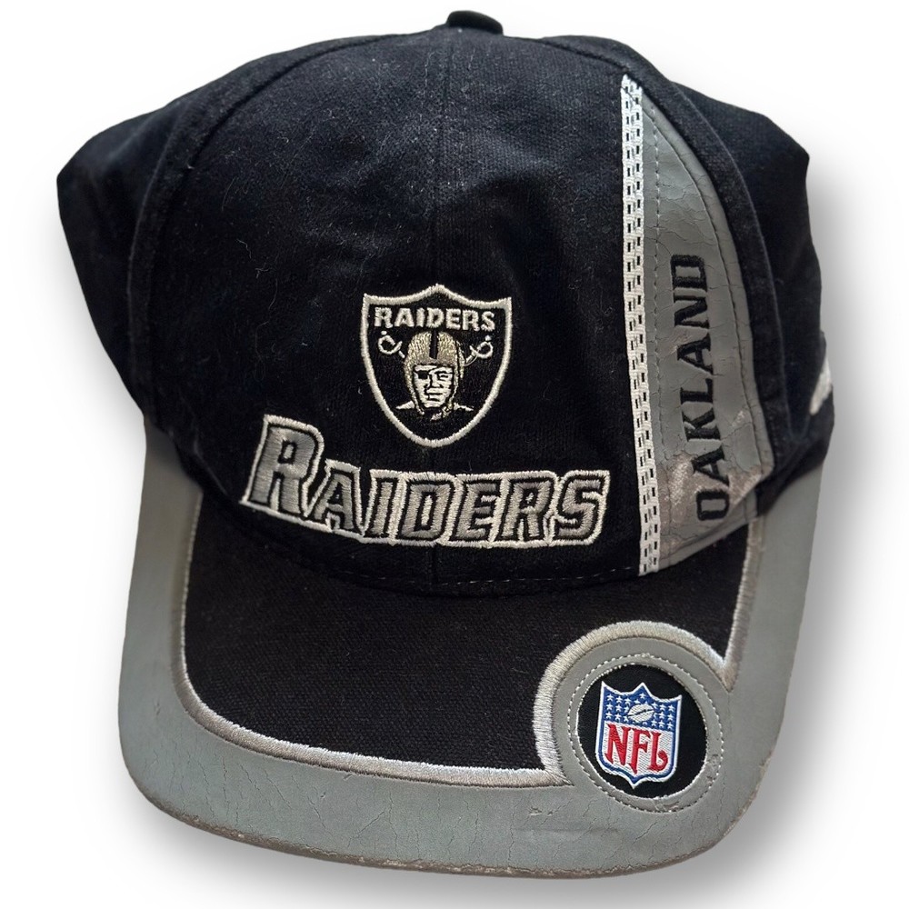 Oakland Raiders NFL  PUMA PRO LINE AUTHENTIC Silver and Black hat